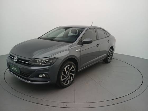 VOLKSWAGEN VIRTUS 1.0 200 TSI HIGHLINE AUTOMÁTICO